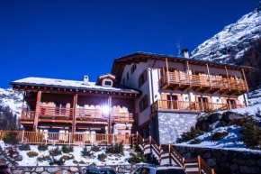 Гостиница Ellex Hotel, Грессоней-Ла-Трините